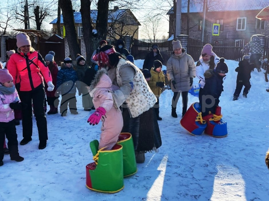 Командный игровой реквизит Гигантские кеды — для эстафет, конкурсов и веселых забегов