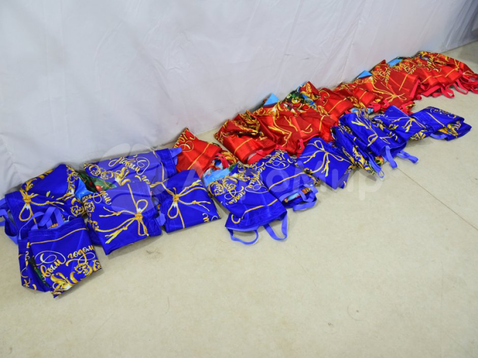 Стилизованные мешки для забегов