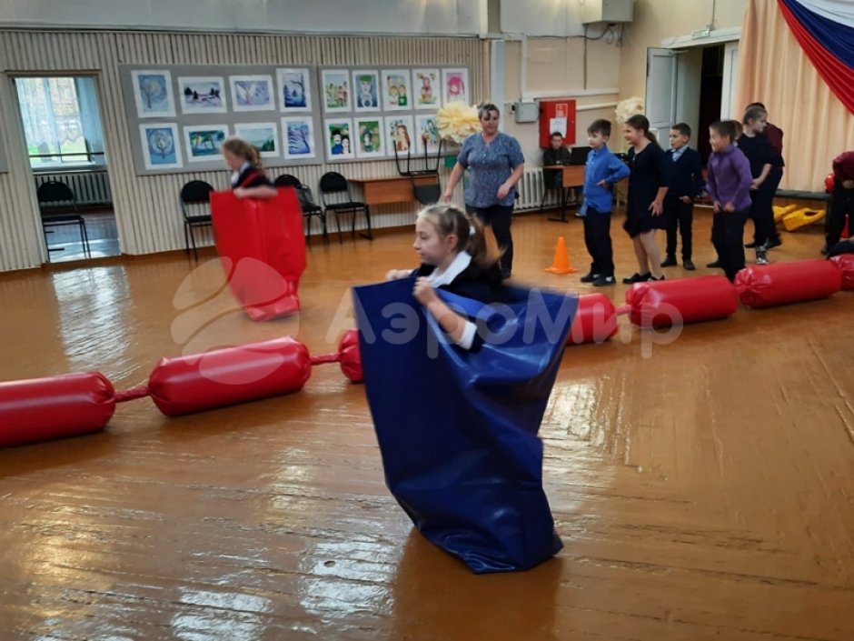 Игровой реквизит Бег в мешках — эстафета для взрослых и детей