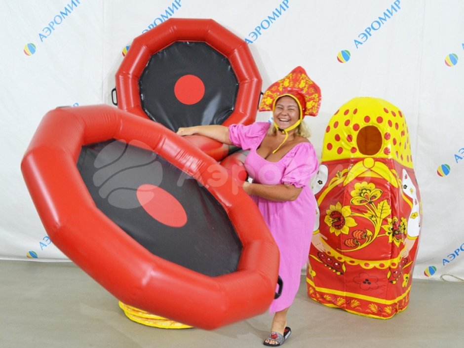 Командная забава — лови сковородкой