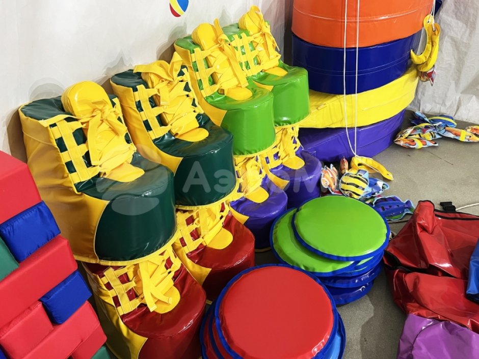 Командный игровой реквизит Гигантские кеды — для эстафет, конкурсов и веселых забегов