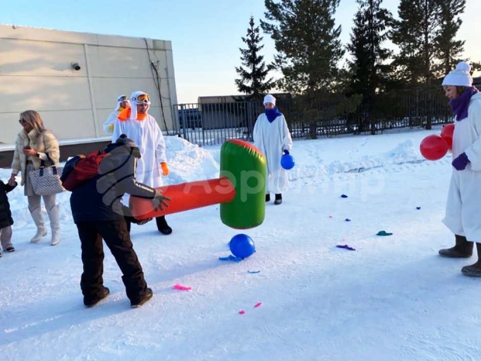 Гигантский молоток для игр на ловкость и скорость