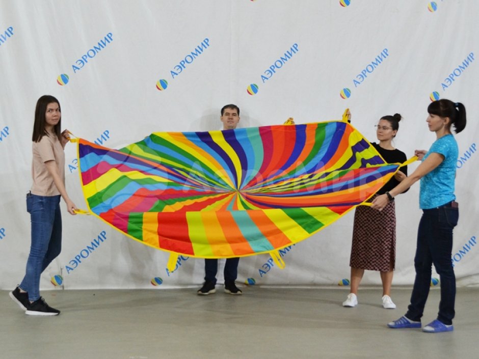 Игровой парашют — реквизит для командных игр, тимбилдинга и аниматоров