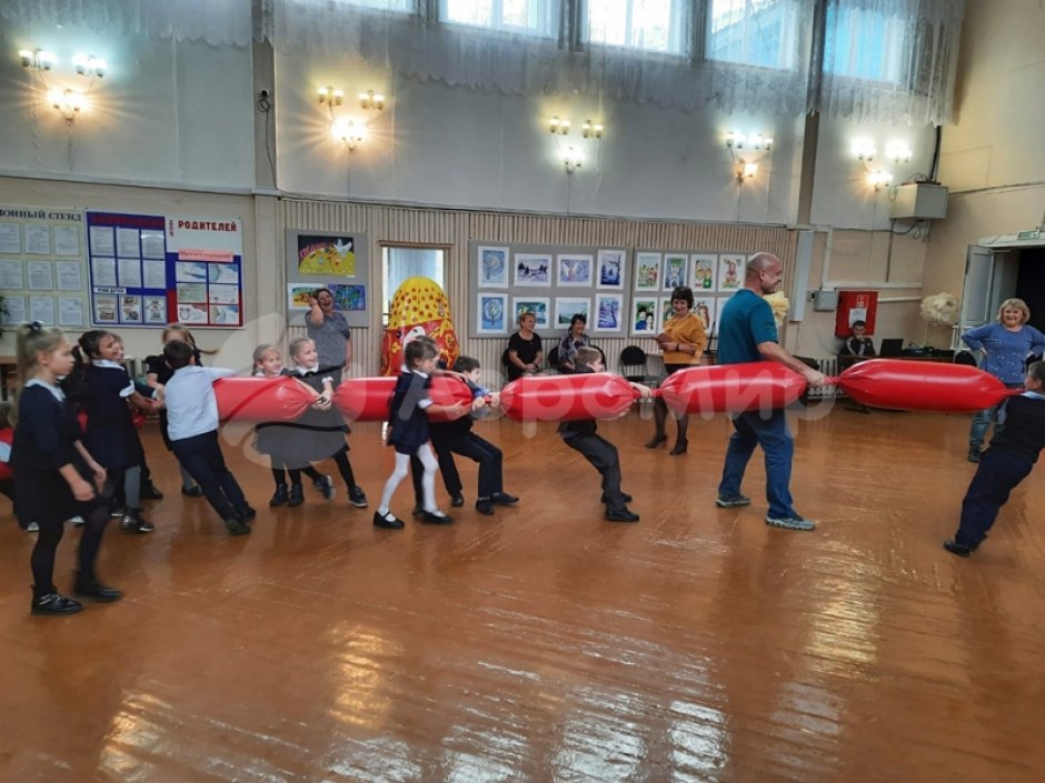 Командный игровой реквизит Канат-сосиска для эстафет спортивных состязаний