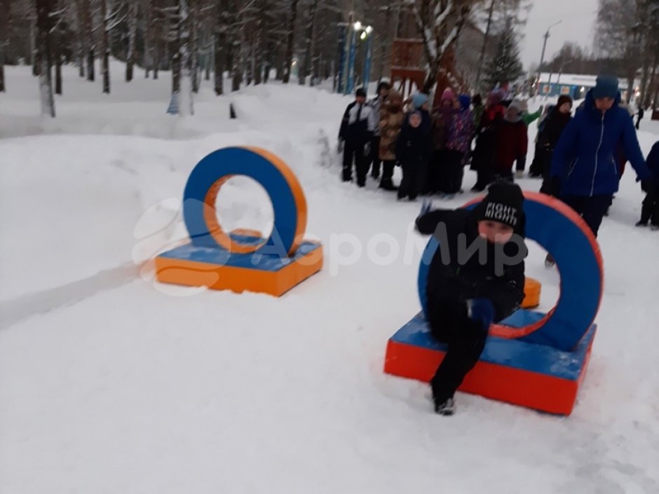 Аттракцион Колечко — элемент спортивной полосы препятствий