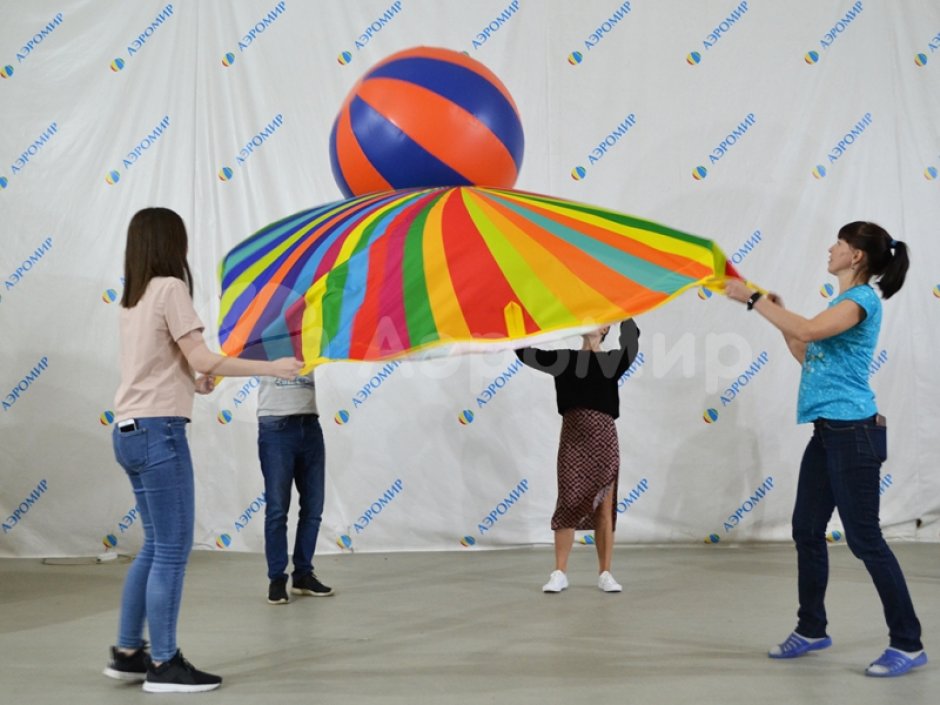 Игровой парашют — реквизит для командных игр, тимбилдинга и аниматоров