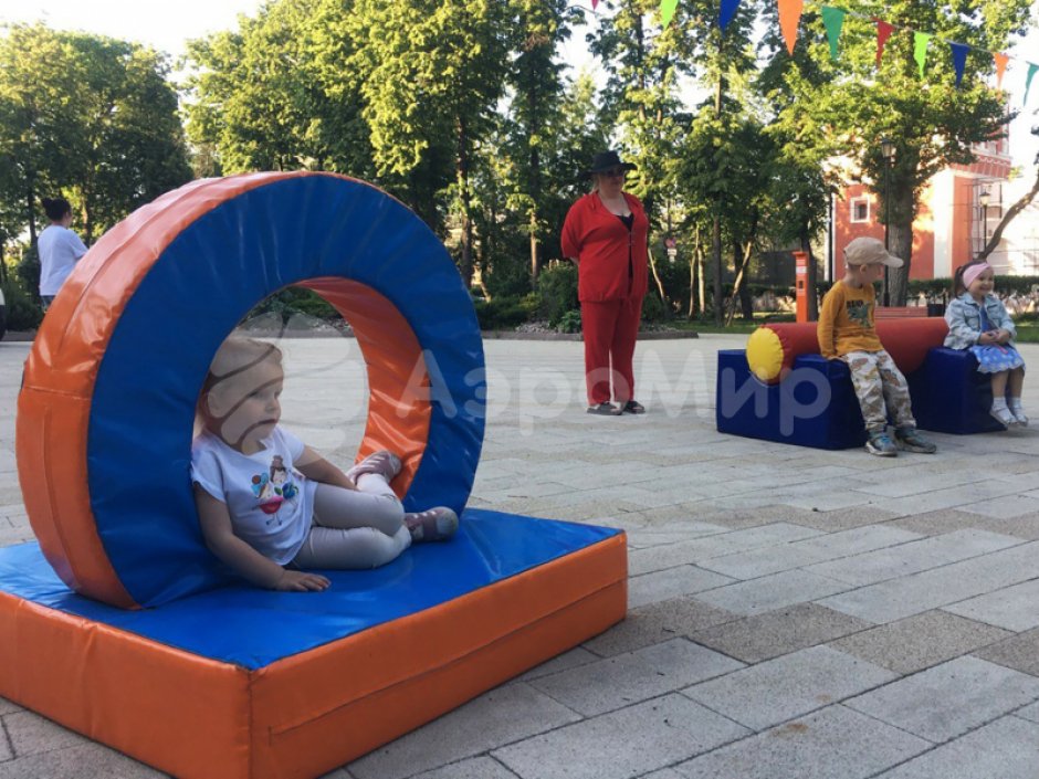 Аттракцион Колечко — элемент спортивной полосы препятствий