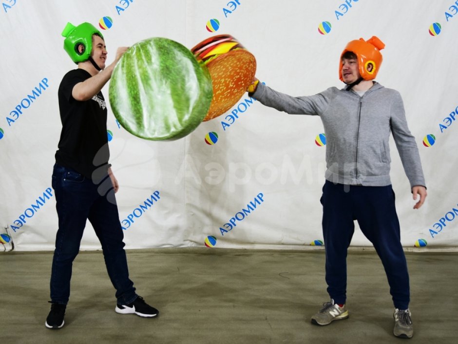 Бой подушками — игровой реквизит для шуточных боев