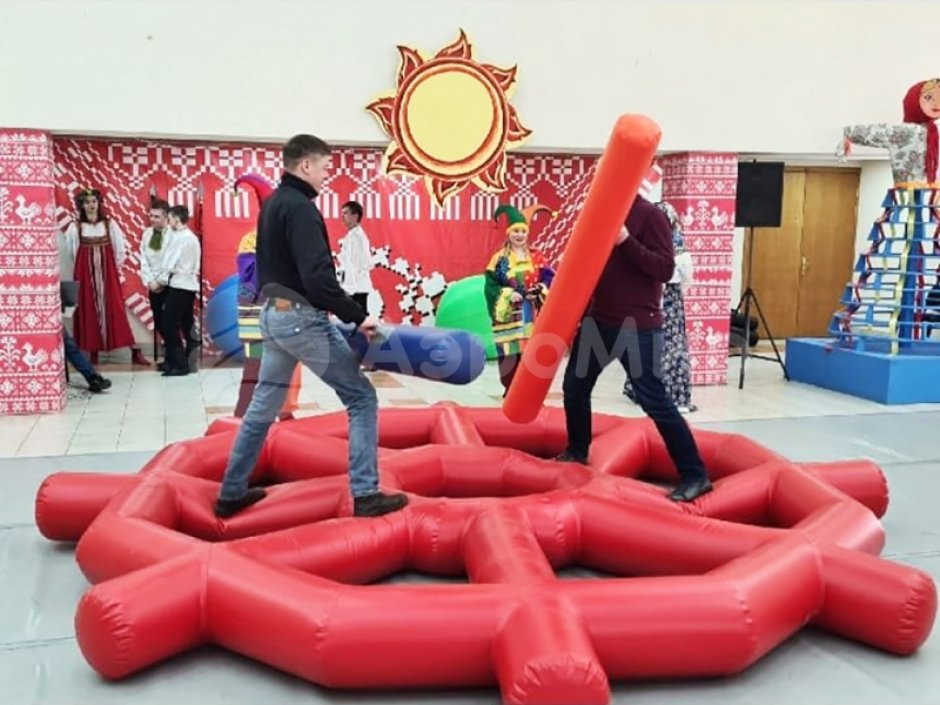 Битва на штурвале — командный аттракцион на силу и ловкость