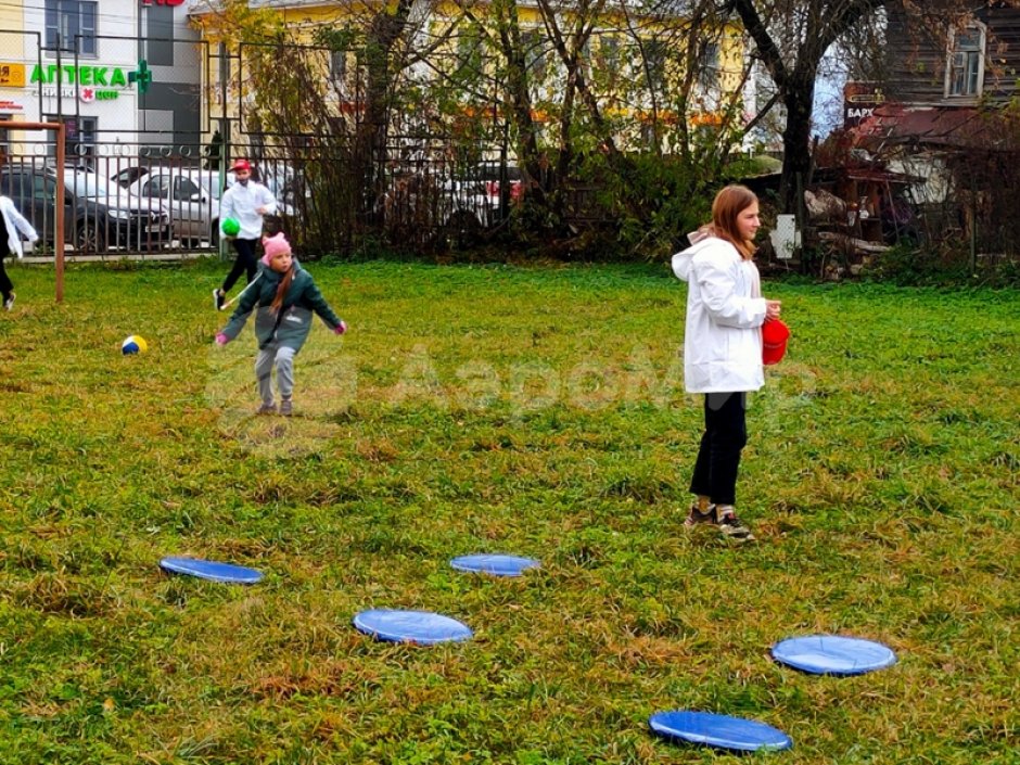 Кочки — командный аттракцион