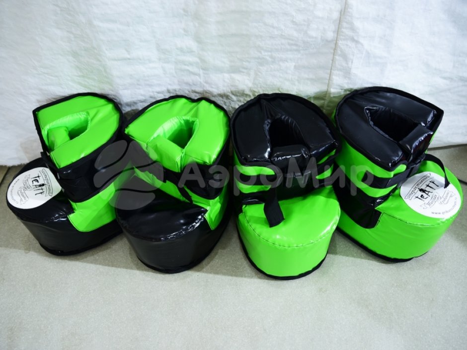 Гигантские ботинки — для эстафет, конкурсов и веселых забегов