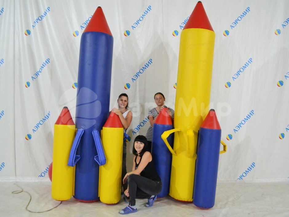 Космическая ракета — командный аттракцион на двоих