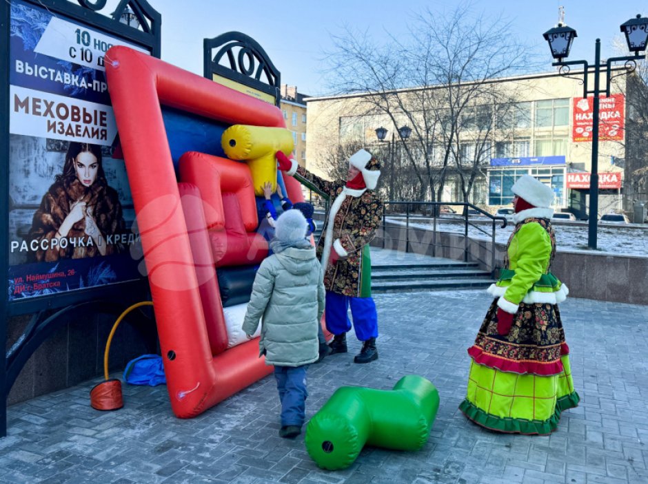 Надувной Тетрис — герметичный аттракцион