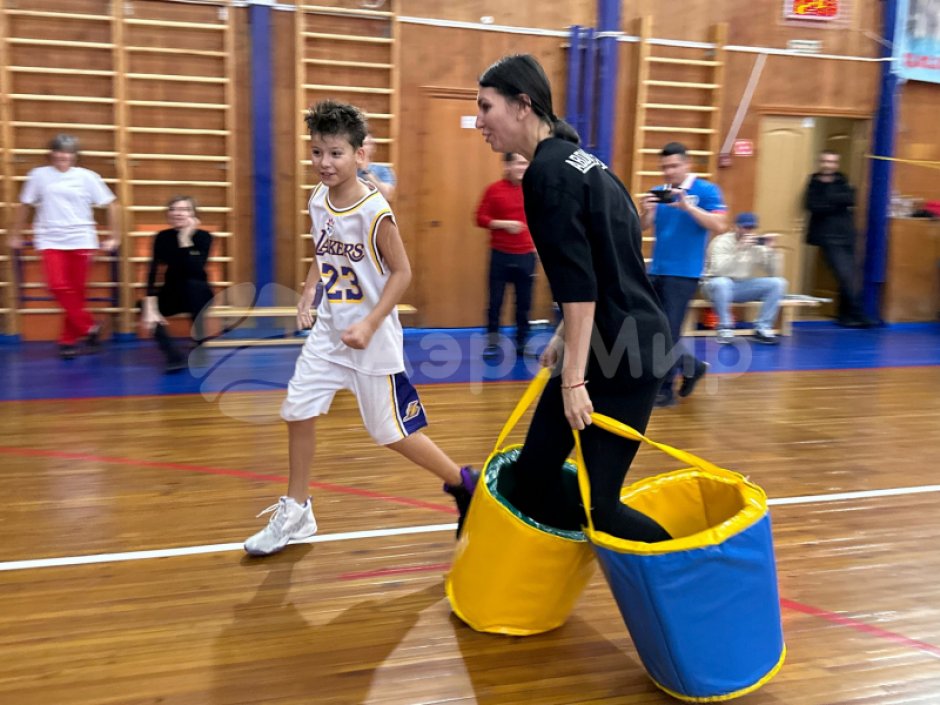 Командный игровой реквизит Забег в ведрах — для шуточных забегов, веселых стартов