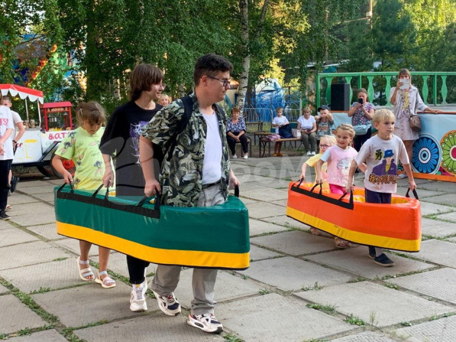 Мягкая лодочка — поролоновый реквизит для веселых стартов и развлечений