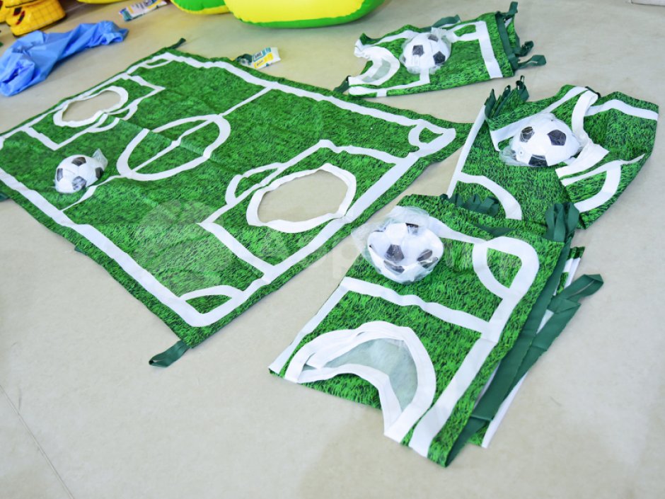 Командный игровой реквизит Футбольное поле