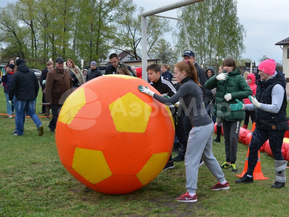 Большой надувной мяч - для спортивных игр и праздников