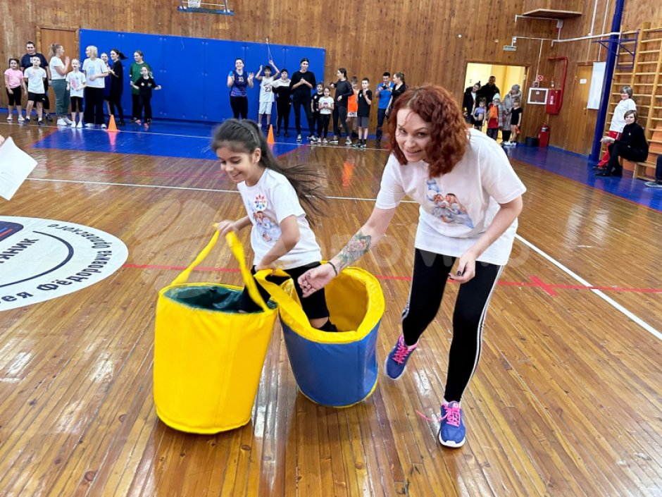Командный игровой реквизит Забег в ведрах — для шуточных забегов, веселых стартов