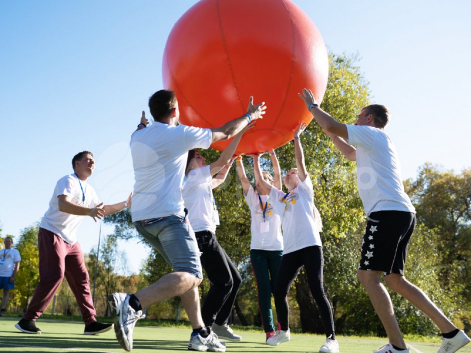 Большой надувной мяч - для спортивных игр и праздников