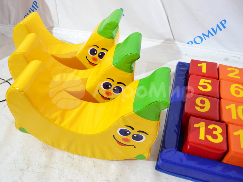 Мягкая фигура-кресло «Банан»