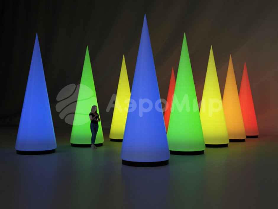 Большой надувной конус — с подсветкой
