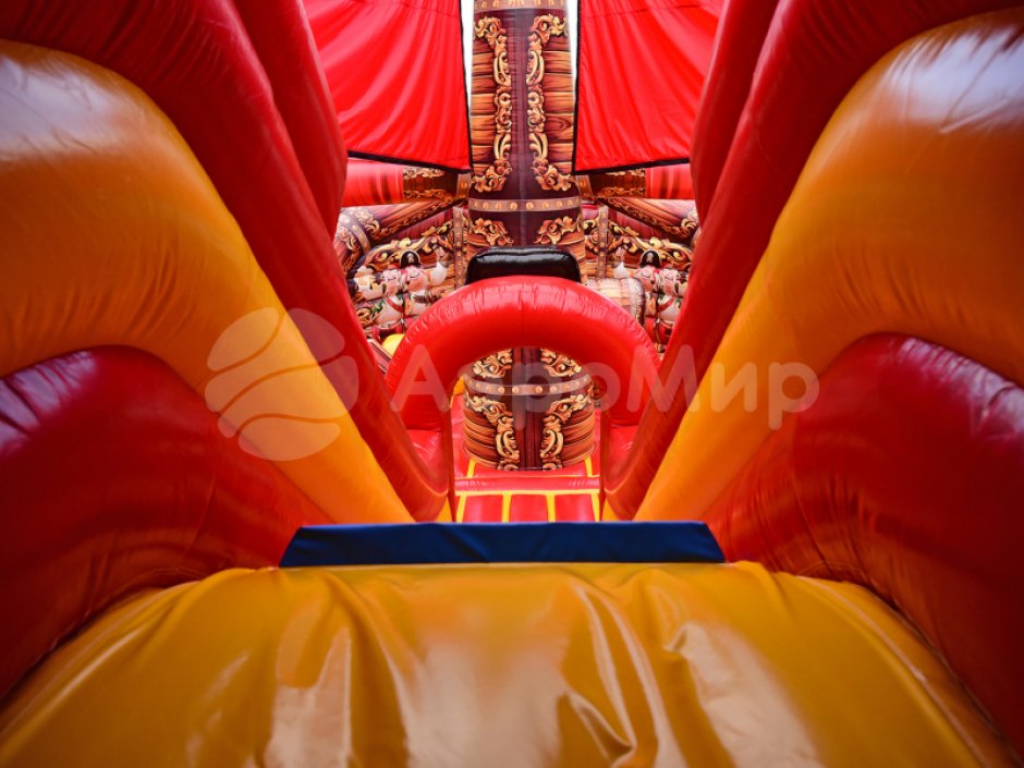 Пиратский корабль