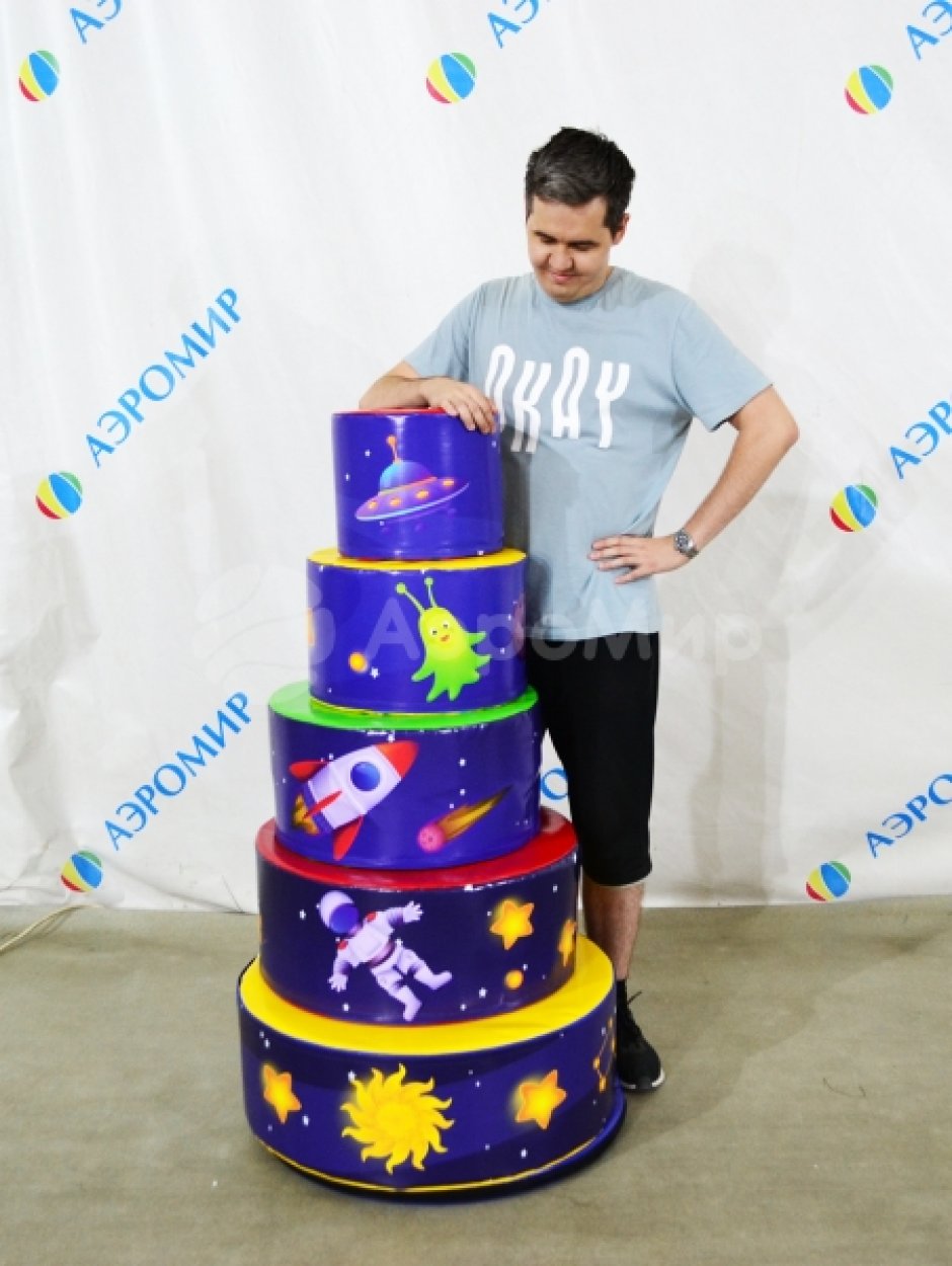Мягкая космопирамидка для игровой комнаты