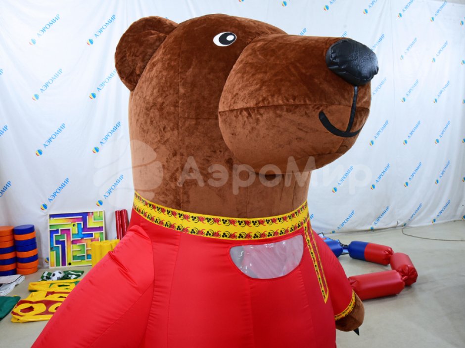 Надувной костюм Медведя в национальных костюмах и рубахах