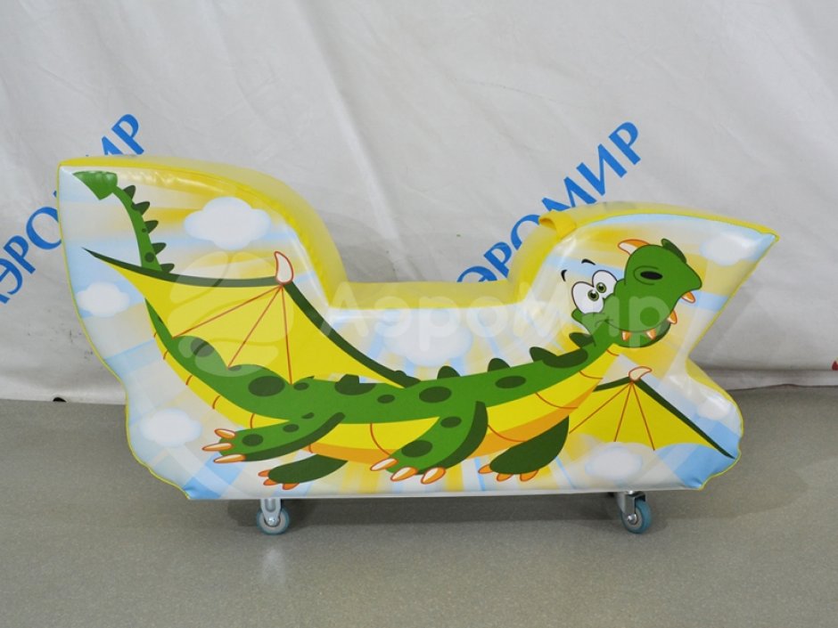 Динокаталка — мягкий пуф на колесиках