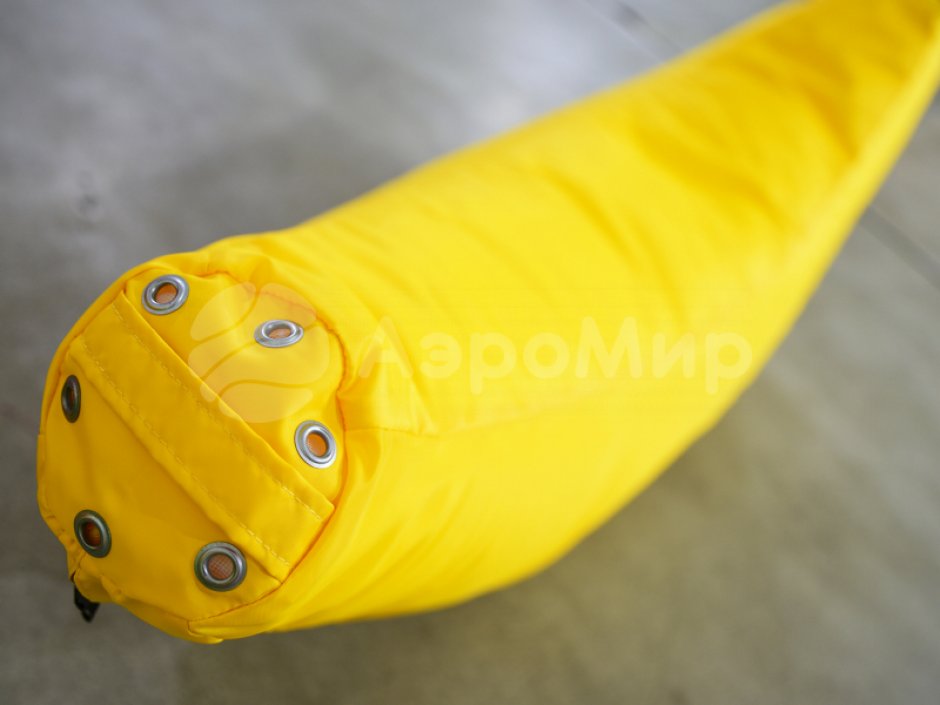 Мягкий модуль — диван-кресло в форме банана