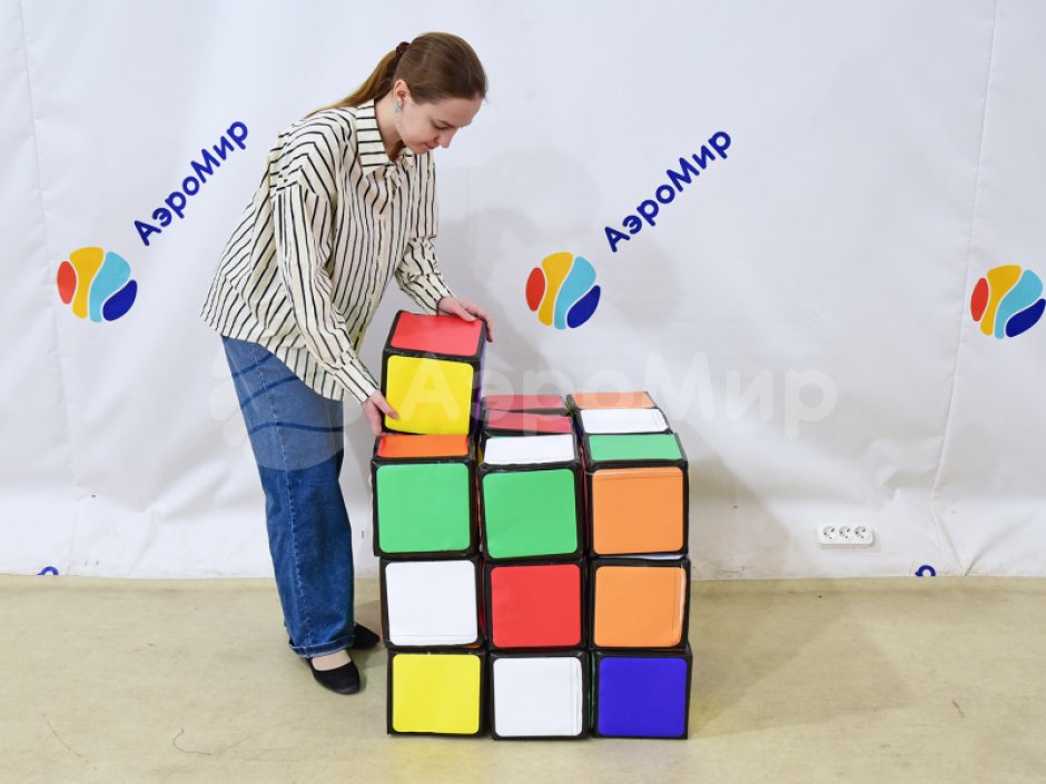 Набор мягких моделей для сборки гигантского Кубика Рубика