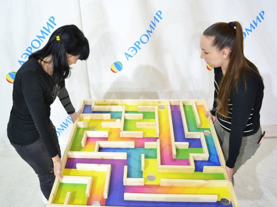 Лабиринт с шариком — командная игра