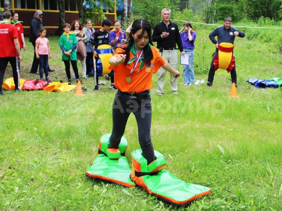 Гигантские ласты — для эстафет, конкурсов и веселых забегов