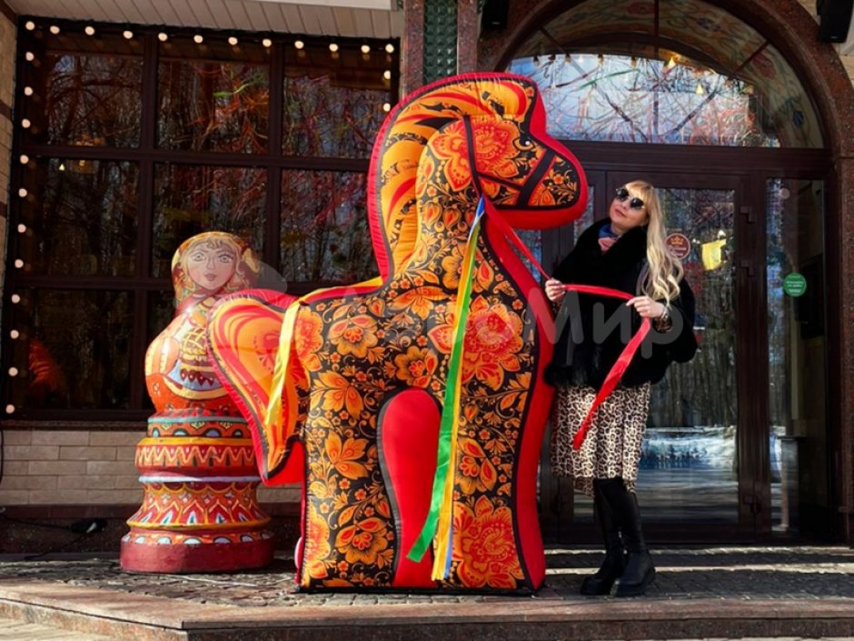 Декоративная фотозона — Лошадка для улиц и помещений