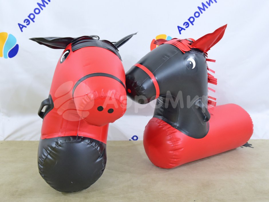 Лошадиные скачки — командный игровой реквизит для забегов и эстафет