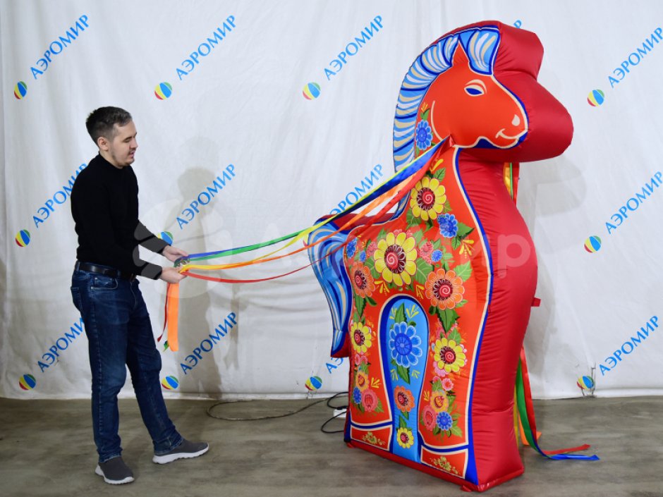 Декоративная фотозона — Лошадка для улиц и помещений