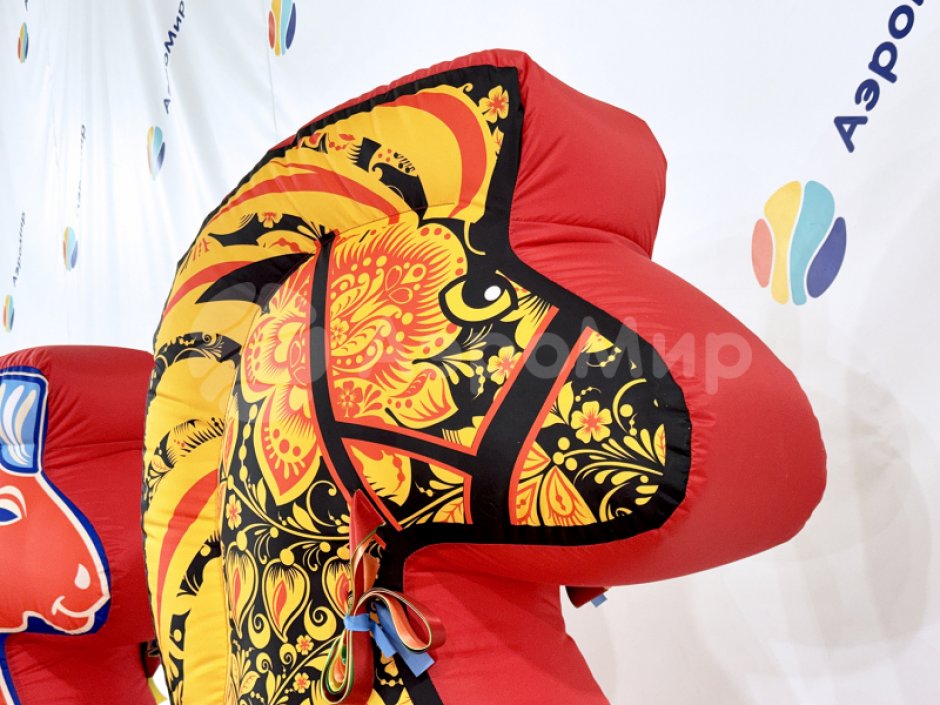 Декоративная фотозона — Лошадка для улиц и помещений