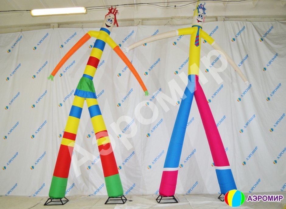 Аэромен — стилизованные фигуры мальчика или девочки