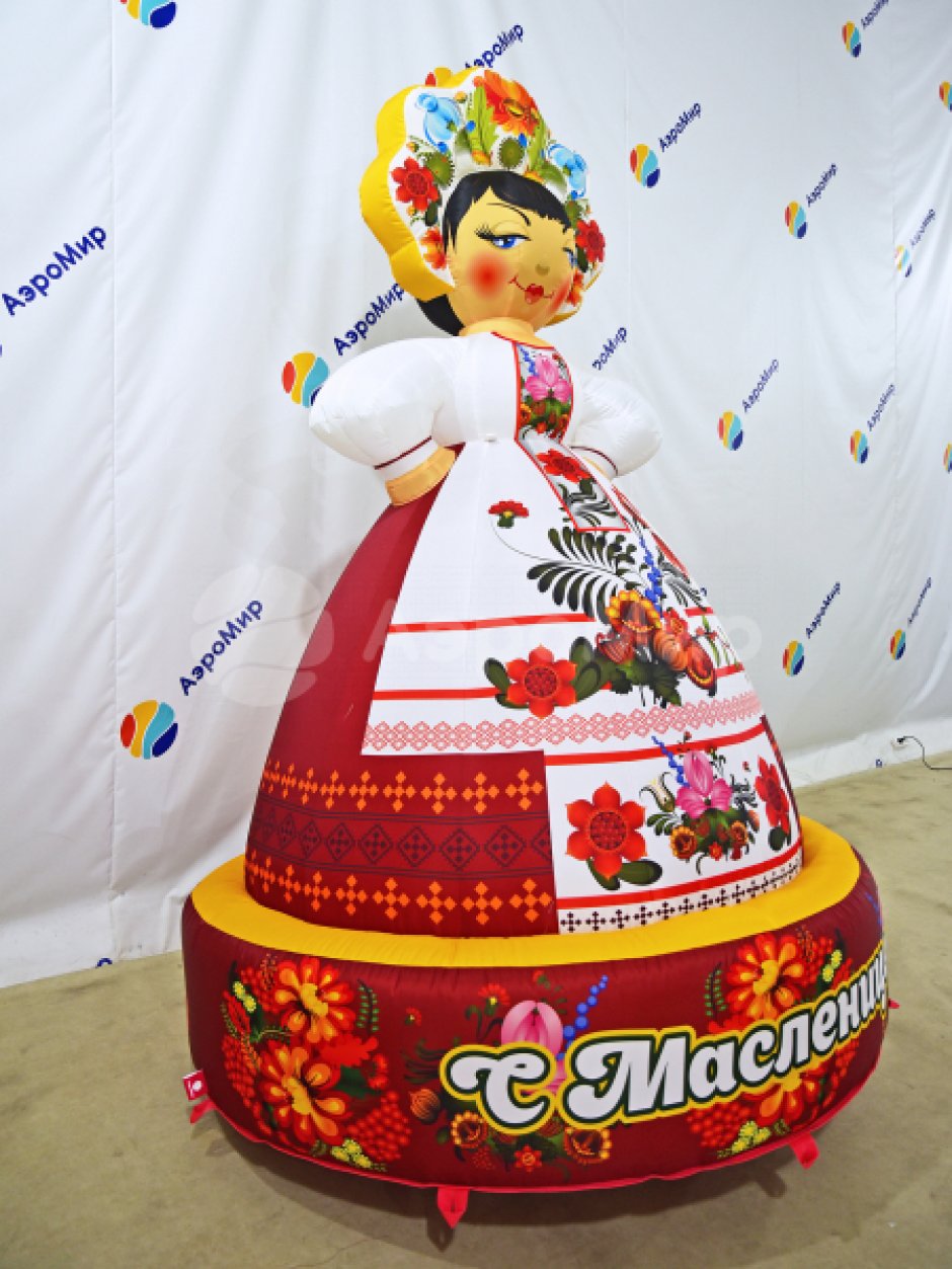 Девушка Масленица