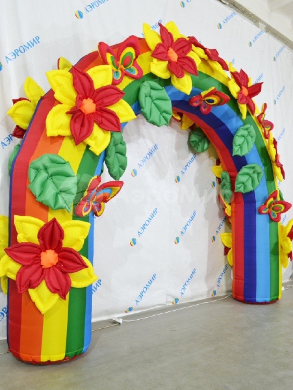 Надувная арка Радужная с декором