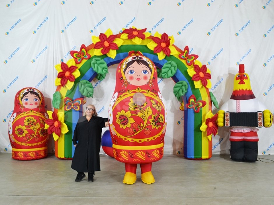 Надувной костюм Матрешка с авторским декором по русским народным мотивам