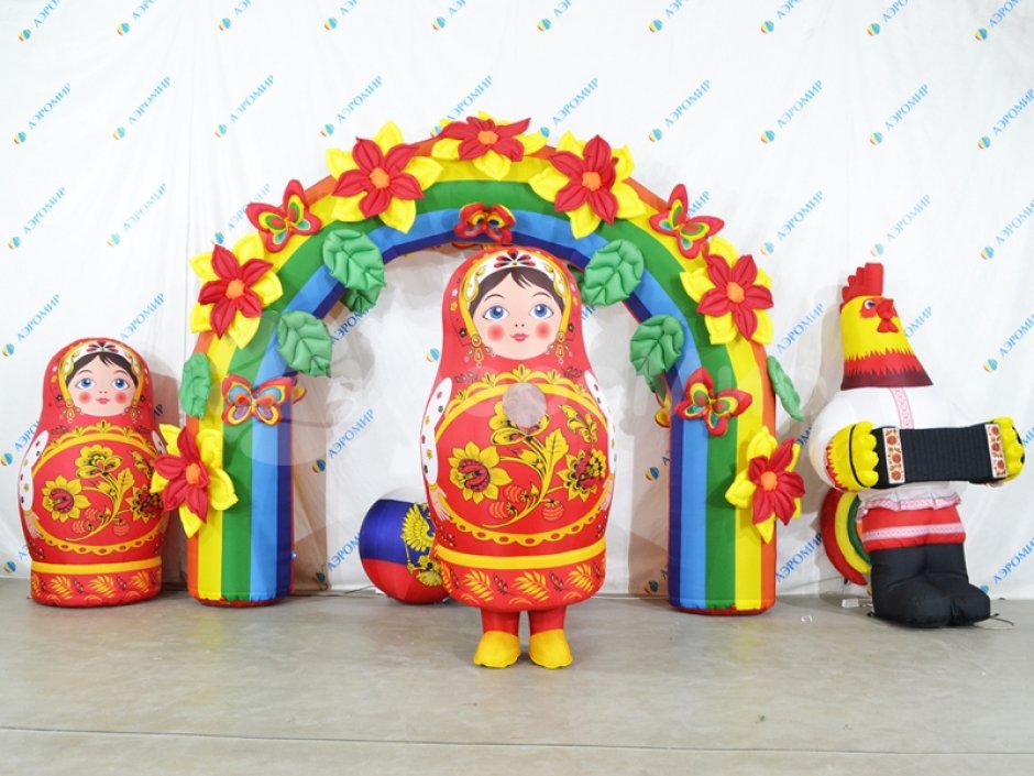 Надувной костюм Матрешка с авторским декором по русским народным мотивам