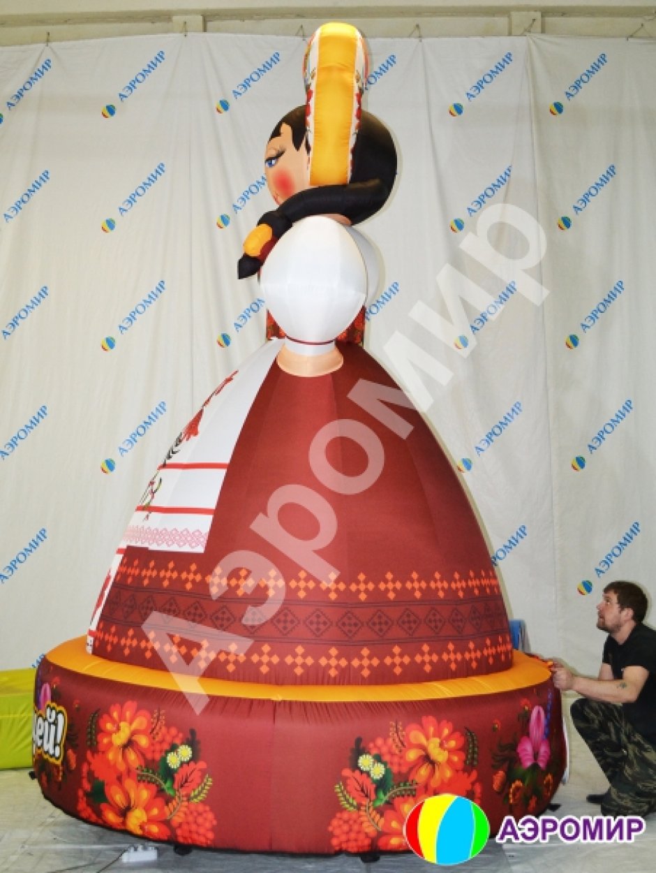 Надувная фигура Масленица