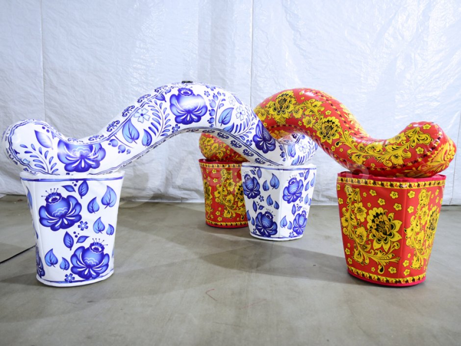 Коромысло — аттракцион для эстафет, тимбилдингов, городских праздников и детских мероприятий.