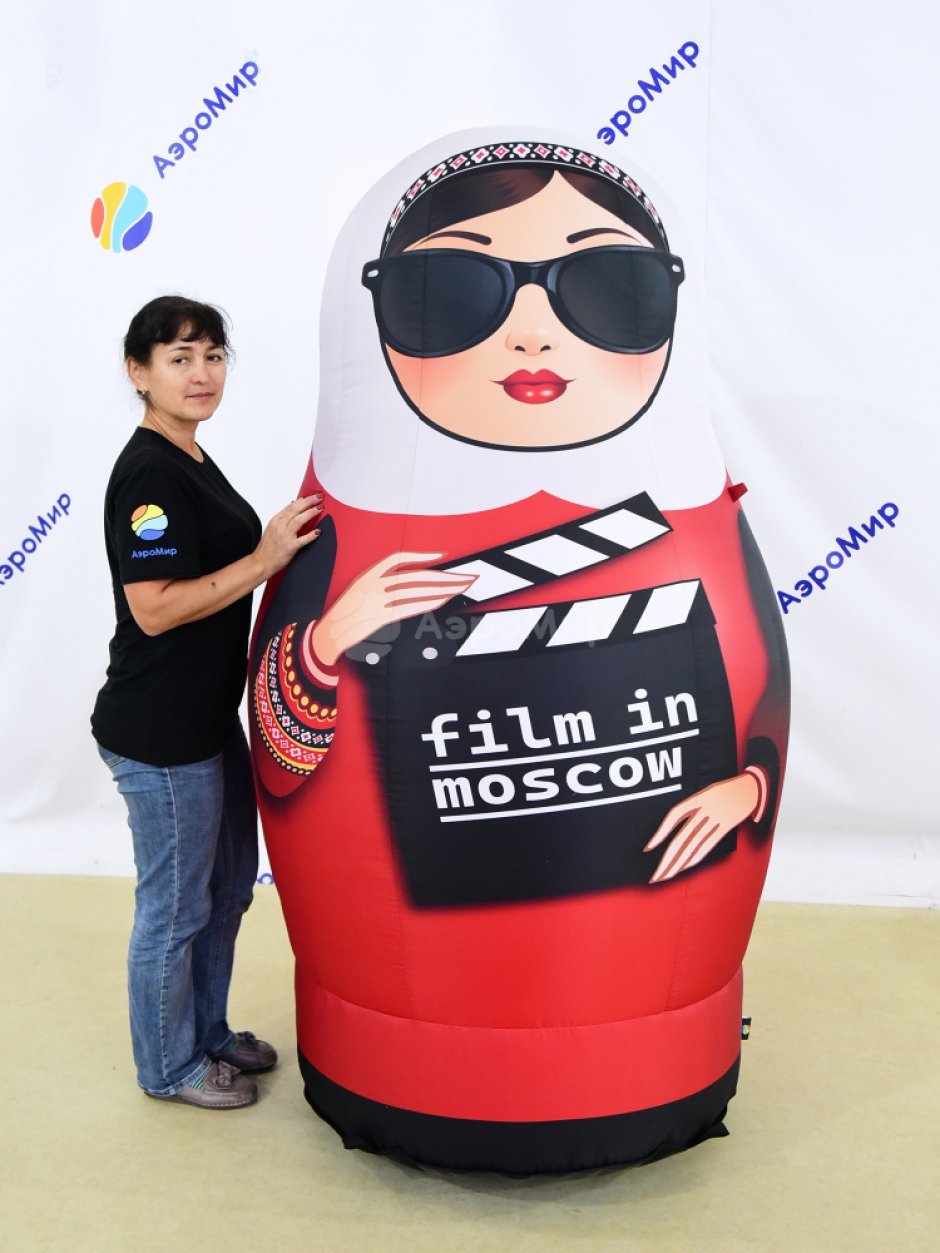Матрешка надувная для Московского кинофестиваля