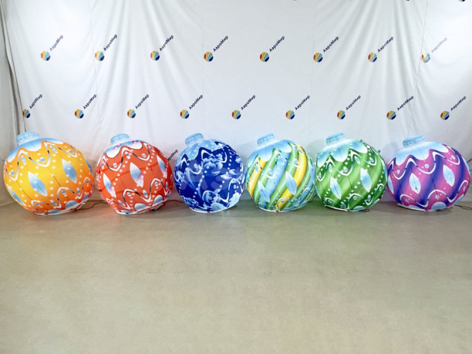 Надувные ёлочные шары с подсветкой