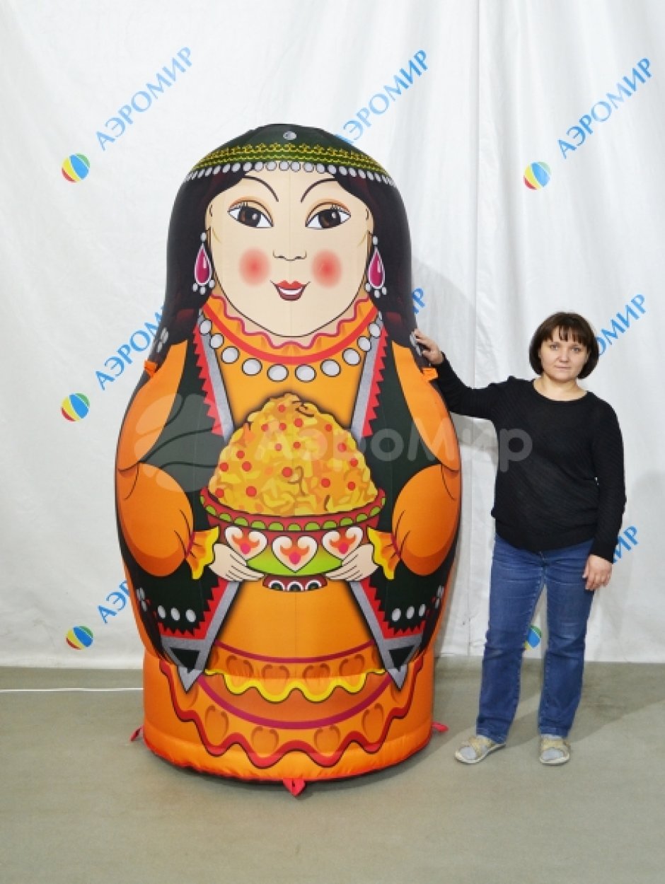 Национальные надувные матрешки — яркие образы для оформления и привлечения внимания