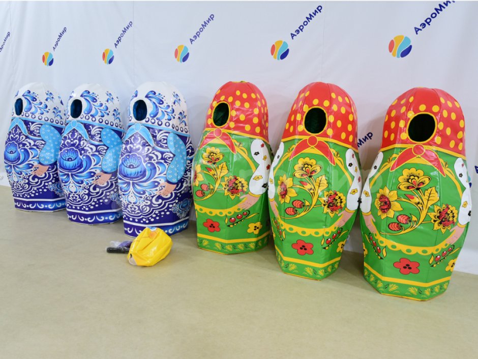 Матрёшкабол  — командная игра с мячом