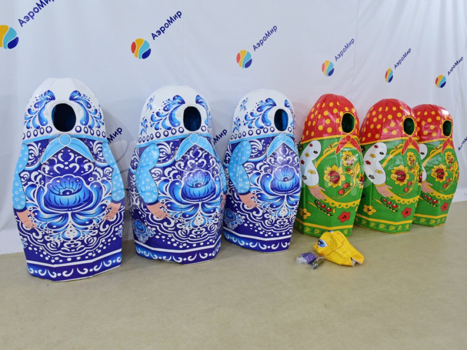 Матрёшкабол  — командная игра с мячом