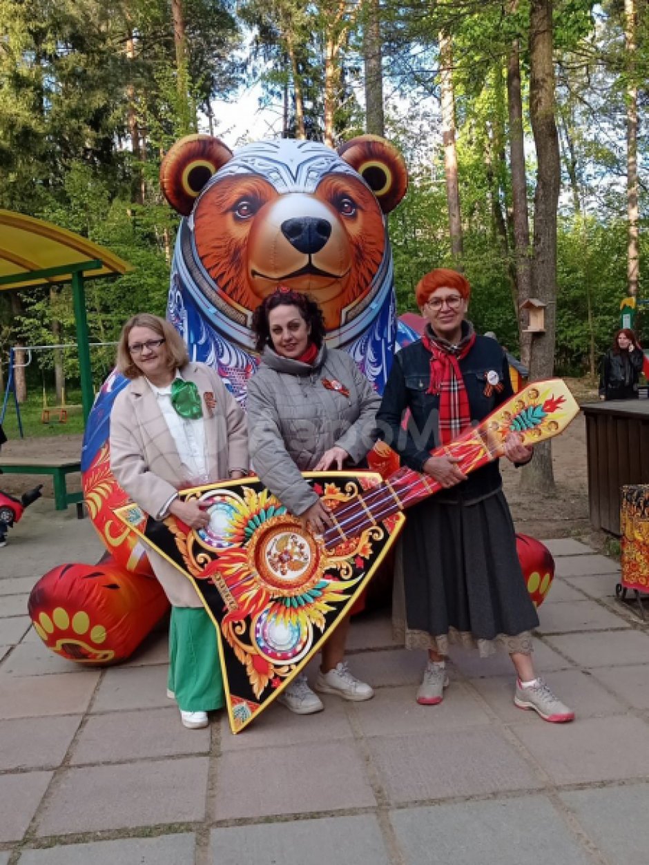 Надувная фигура Медведь